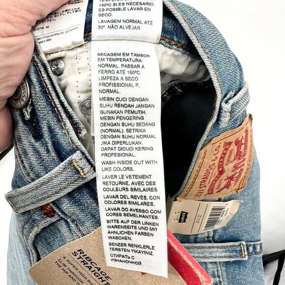 Levi's Womens Ribcage Straight Jeans 25x32 0 Blue Ringing Bells 79078-0017 NWT - Picture 15 of 16